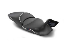 Sargent World Sport Aftermarket Motorcycle Seat for the 2023+ BMW R 1300 GS with low version front and rear with DTX/GZ and silver welt